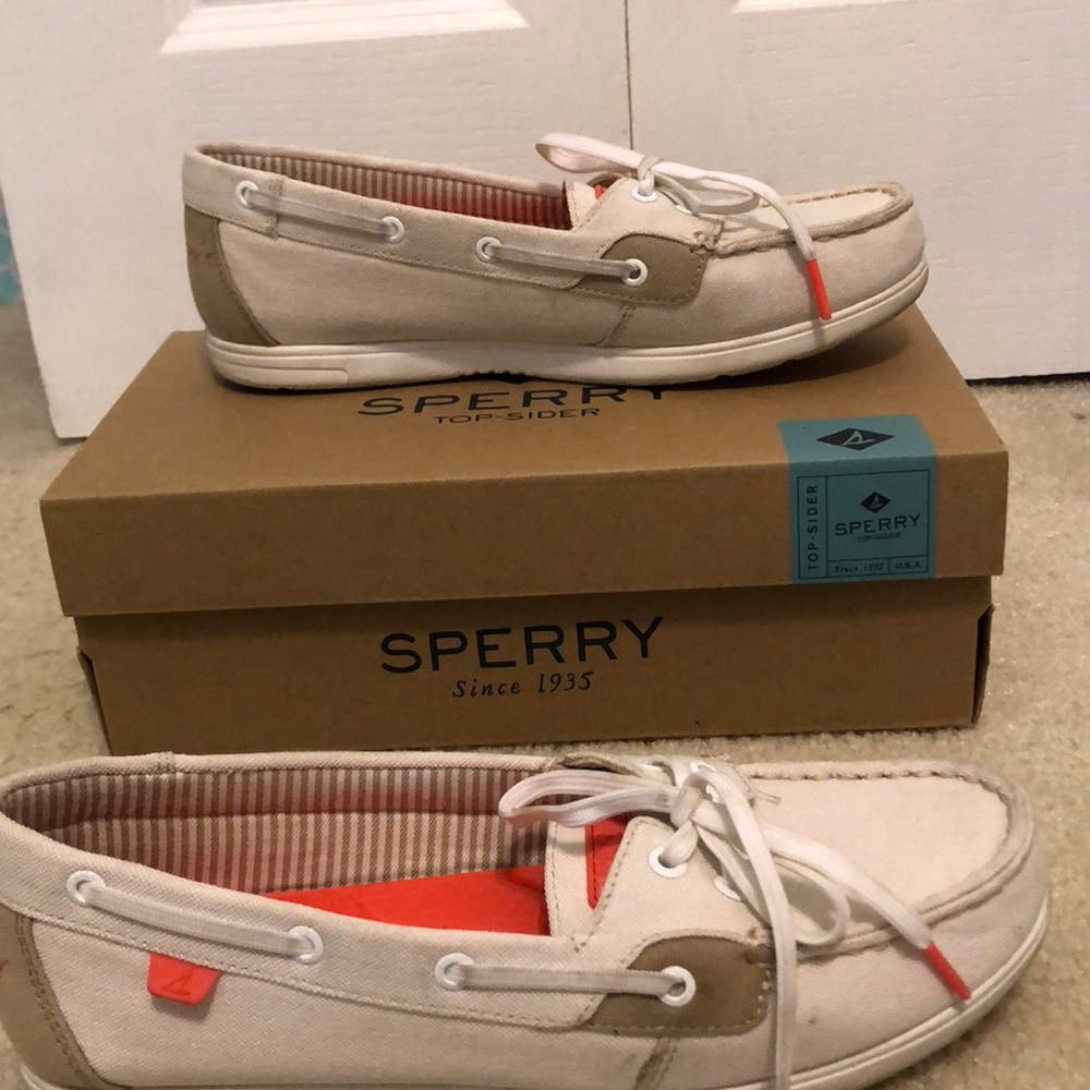 Sperry slip on causal shoes